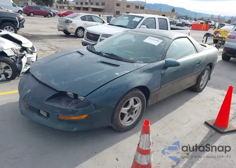 1997 Chevrolet Camaro Special Services z USA, uszkodzony, nr VIN 2G1FP22PXV2151079